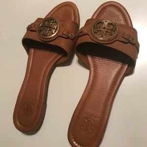 Sandals camel color